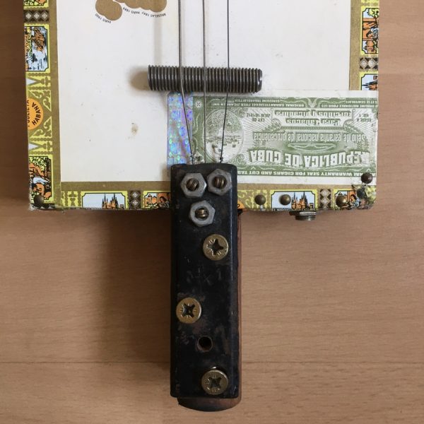Cigar Box Electric Guitar Romeo Y Julieta Habana