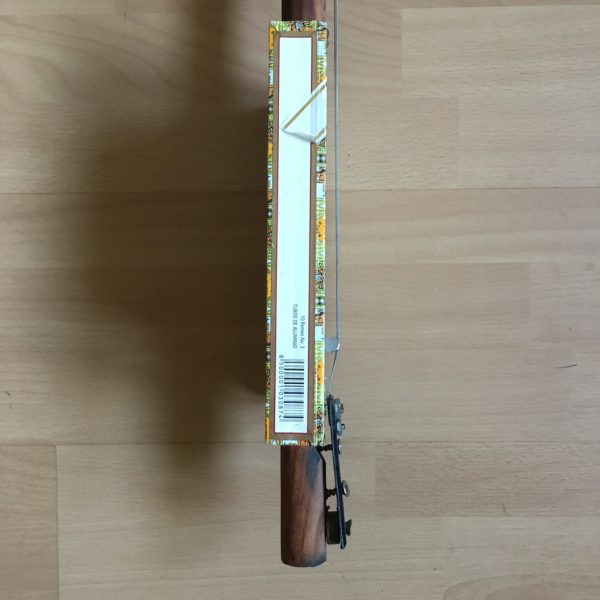 Cigar Box Electric Guitar Romeo Y Julieta Habana